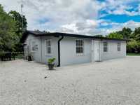House 1982594414