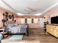 House 1808453206