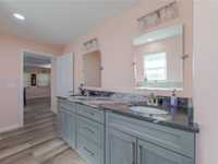 House 1808453209