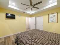 House 1808453226