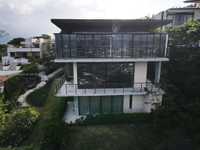 House 2772997563