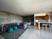 House 2772997745