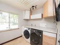 House 1824354117