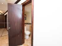 House 1824354167