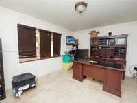 House 1824354177