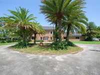 House 1824354417
