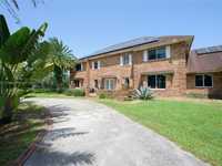 House 1824354441