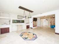 House 1824354029