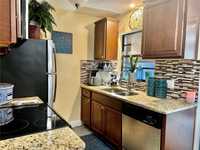 House 1836971994