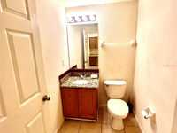 House 1915414858