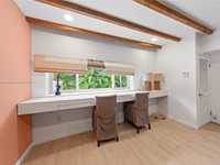 House 1842766029