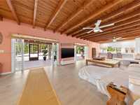 House 1842766034
