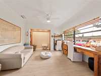 House 1842766110