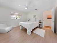 House 1842766140