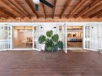 House 1842766171