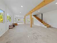 House 1842766216