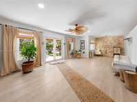 House 1842765983