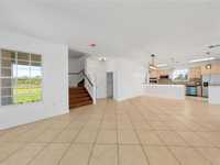 House 1847436823