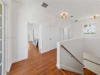 House 1847436850