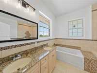 House 1847436858