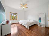 House 1999166555