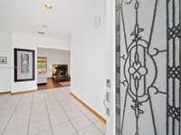 House 1999166376