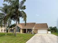 House 1857580938