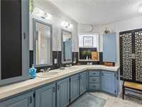 House 1858901937