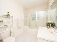 House 1863723060