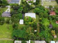 House 1863723143