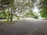 House 1863723251