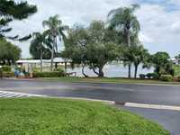 House 1931699555