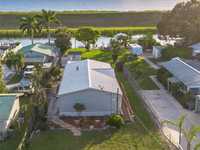 House 1929808755
