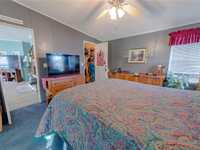 House 1929808782