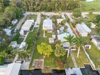 House 1929808794
