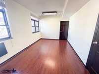 House 1879545947