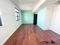 House 1879545949