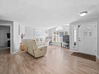 House 1885034541