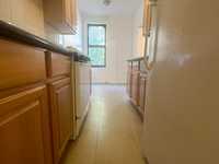 House 1886525726