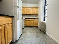 House 1886527983