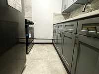 House 1947080013