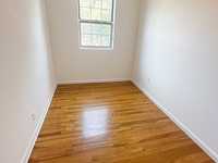 House 1888453122