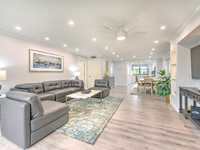 House 1949126280