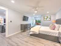 House 1949126287