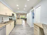 House 1949126223