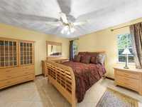 House 1918126141