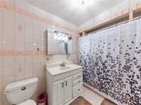 House 1918126143