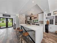 House 1981161271