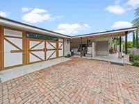 House 1981161315