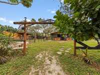 House 1981161321
